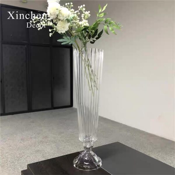 ELEGANT GLASS VASE XD2282