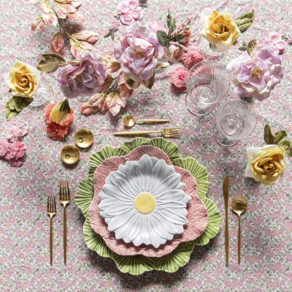 Decorative Flower Shaped Sauce Dish Sushi Appetizer Plates Porcelain Serving Dish - Image 2