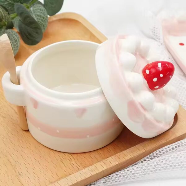 Cute Cake Tray Strawberry Cake Shape Storage Pot Salt Pot Dessert Tray Cake Tin - Image 5