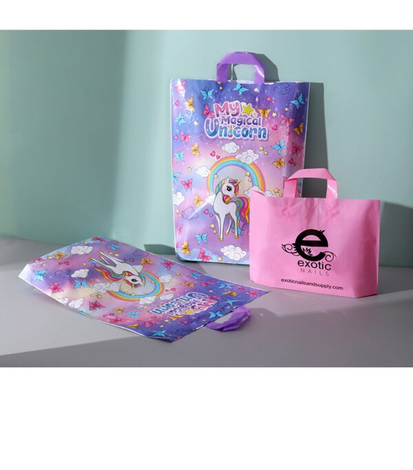 Customized PE Handbags packaging bags clothing shopping bags light luxury custom gift bags printed custom logos - Image 10